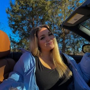 Meet your Posher, Baylee